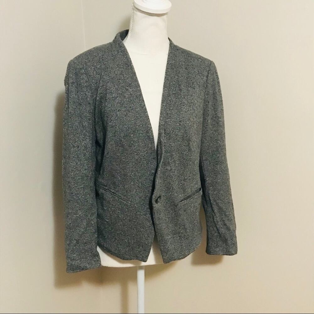 LOFT One Button Blazer